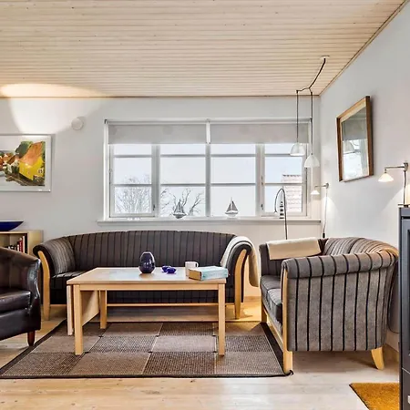 5589-svaneke-svanebakken-4 Holiday home
